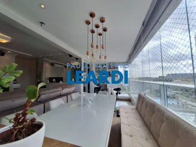Apartamento com 3 Quartos à venda, 96m² no Vila Anastácio, São Paulo