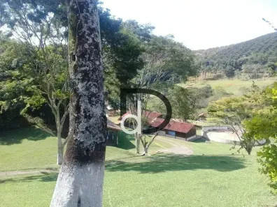 Fazenda/Sítio com 10 Quartos à venda, 700m² no Parque Agrinco, Guararema