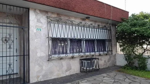 Casa com 2 Quartos à venda, 254m² no Sarandi, Porto Alegre