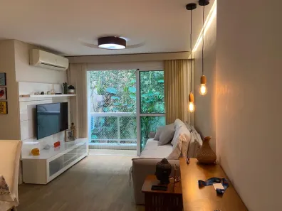 Apartamento com 3 Quartos para alugar, 64m² no Humaitá, Rio de Janeiro