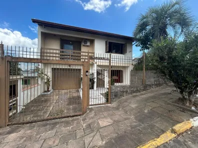 Casa com 4 Quartos à venda, 221m² no Primeiro de Maio, Farroupilha