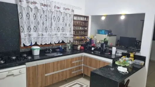 Sobrado com 3 Quartos à venda, 145m² no Jardim Santa Inês I, São José dos Campos