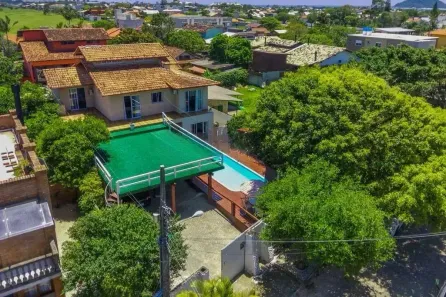 Casa com 4 Quartos à venda, 307m² no Campeche, Florianópolis