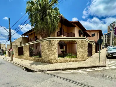 Casa com 4 Quartos à venda, 548m² no São Mateus, Juiz de Fora