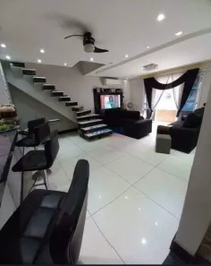 Sobrado com 5 Quartos à venda, 368m² no Marapé, Santos
