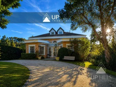 Casa de Condomínio com 5 Quartos para alugar, 569m² no Alphaville Graciosa, Pinhais