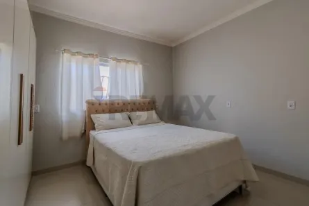 Casa com 2 Quartos à venda, 170m² no Parque Flórida, Rio Claro