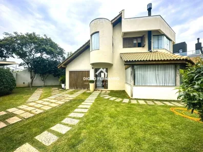 Casa com 3 Quartos à venda, 270m² no Campeche, Florianópolis