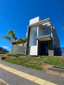 Casa de Condomínio com 4 Quartos à venda, 360m² no Jardins Nápoles, Senador Canedo