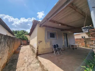 Casa com 2 Quartos à venda, 100m² no Jardim Guanabara, Presidente Prudente