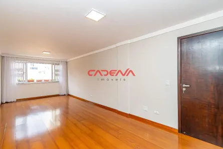Apartamento com 2 Quartos para alugar, 136m² no Batel, Curitiba