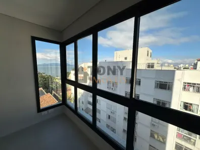 Apartamento com 2 Quartos à venda, 71m² no Coqueiros, Florianópolis