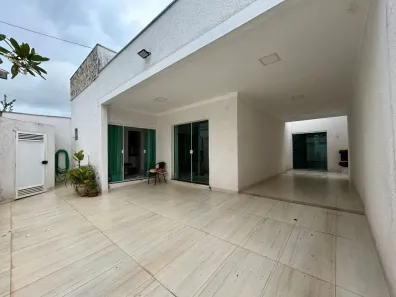 Casa com 3 Quartos à venda, 150m² no Cidade Jardim, Uberlândia