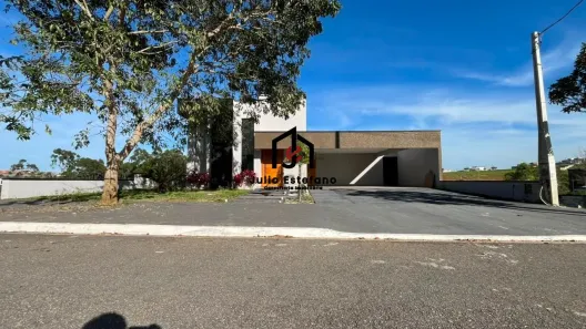 Casa de Condomínio com 3 Quartos para alugar, 308m² no Morada dos Nobres, Taubaté