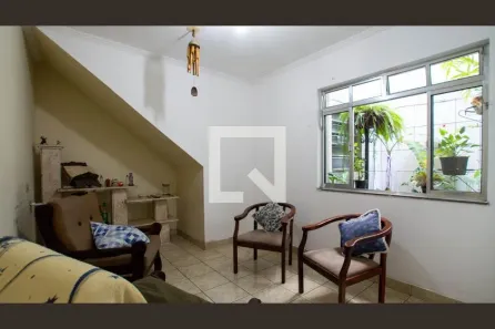 Casa com 3 Quartos para alugar, 130m² no Vila São João, Guarulhos