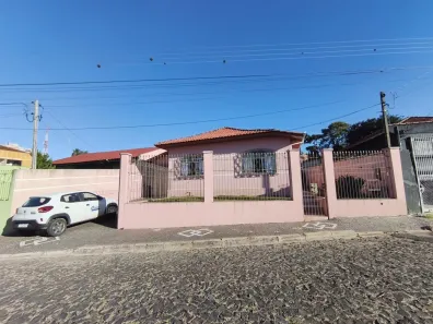 Casa com 3 Quartos à venda, 136m² no Orfãs, Ponta Grossa