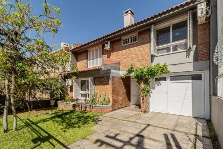 Casa com 3 Quartos à venda, 237m² no Três Vendas, Pelotas