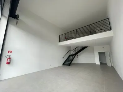 Galpão/Depósito/Armazém para alugar, 130m² no Boa Vista, Novo Hamburgo