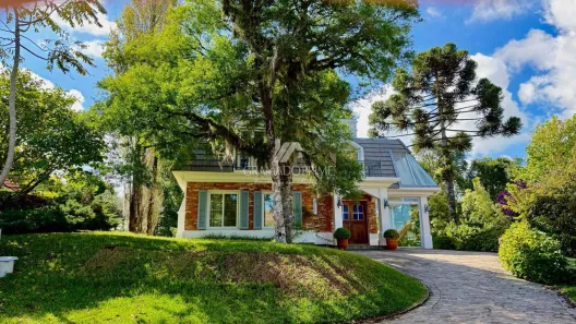 Casa com 3 Quartos à venda, 185m² no Vila Moura, Gramado