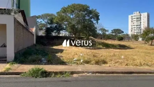 Lote/Terreno à venda, 257m² no Bosque dos Buritis, Uberlândia