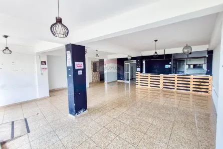 Ponto Comercial para alugar, 167m² no Democrata, Juiz de Fora
