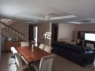 Casa com 5 Quartos à venda, 378m² no Icaraí, Niterói