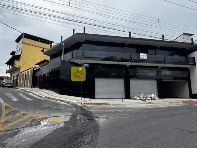 Ponto Comercial para alugar, 500m² no Industrial, Contagem