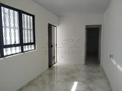 Casa com 3 Quartos para alugar, 70m² no Jardim Bela Vista, Bauru