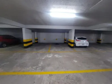 Prédio Comercial à venda, 12m² no Centro, Caxias do Sul