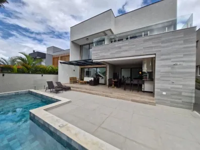 Casa de Condomínio com 4 Quartos à venda, 365m² no Granja Viana, Carapicuíba