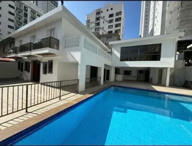 Imóvel Comercial com 5 Quartos para alugar, 385m² no Ponta da Praia, Santos
