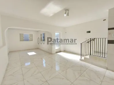 Sobrado com 4 Quartos à venda, 245m² no Jardim Monte Kemel, São Paulo