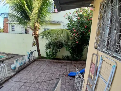 Casa com 2 Quartos à venda, 238m² no Irajá, Rio de Janeiro
