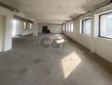 Sala Comercial para alugar, 295m² no Chácara Itaim, São Paulo