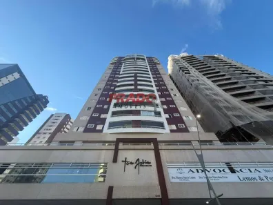 Apartamento com 2 Quartos para alugar, 67m² no Zona 07, Maringá