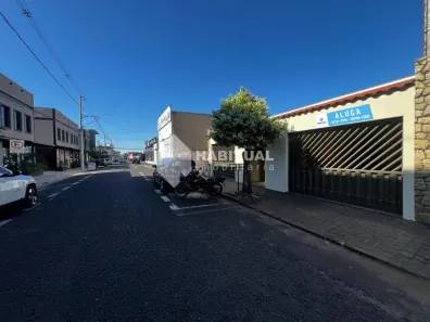 Imóvel Comercial com 1 Quarto para alugar, 253m² no Nossa Senhora Aparecida, Uberlândia