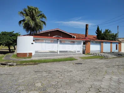 Casa com 3 Quartos à venda, 230m² no Parque Balneario Oasis, Peruíbe