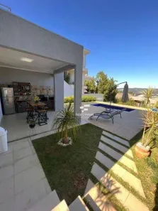 Casa de Condomínio com 3 Quartos para alugar, 223m² no Alphaville, Santana de Parnaíba