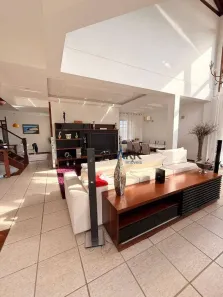 Casa com 5 Quartos à venda, 460m² no Camboinhas, Niterói