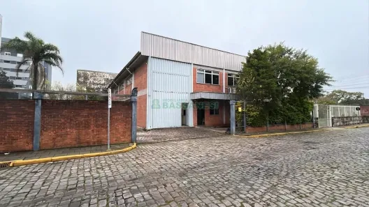 Galpão/Depósito/Armazém para alugar, 380m² no Nossa Senhora de Lourdes, Caxias do Sul