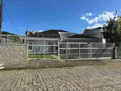 Casa com 4 Quartos à venda, 209m² no América, Joinville
