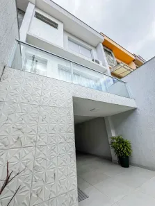 Sobrado com 3 Quartos à venda, 125m² no Vila Alzira, Santo André
