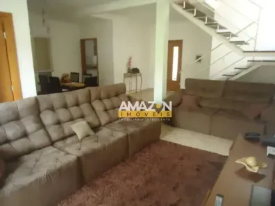Casa de Condomínio com 4 Quartos à venda, 220m² no Parque São Luís, Taubaté