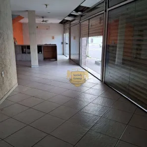 Ponto Comercial para alugar, 80m² no Nova Cidade, São Gonçalo