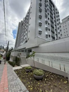 Apartamento com 3 Quartos para alugar, 75m² no Santa Catarina, Criciúma