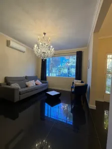 Sobrado com 3 Quartos à venda, 400m² no Azenha, Porto Alegre