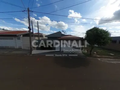 Casa com 3 Quartos à venda, 174m² no Jardim Embaré, São Carlos