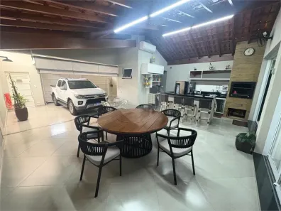 Casa com 3 Quartos à venda, 161m² no Cidade Alta, Piracicaba
