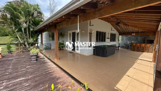 Fazenda/Sítio com 3 Quartos à venda, 200m² no Parque Serra Dourada, Marília
