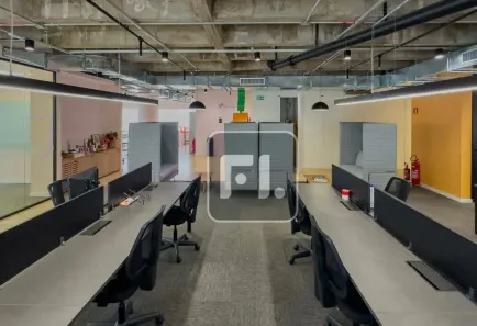 Sala Comercial para alugar, 308m² no Cerqueira César, São Paulo